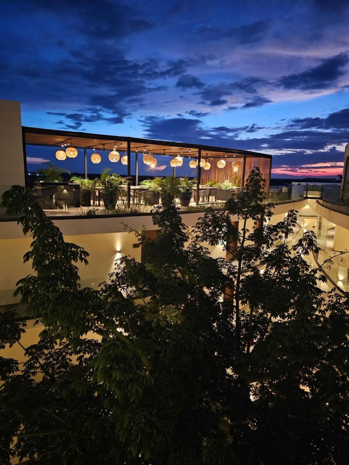 Apartment Jungle Serenity Getaway *